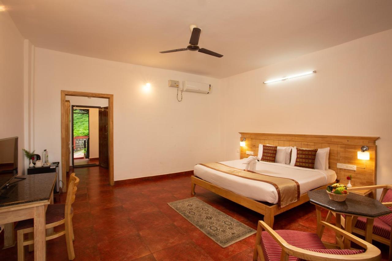 The Porcupine Castle Resort Madikeri Exterior photo
